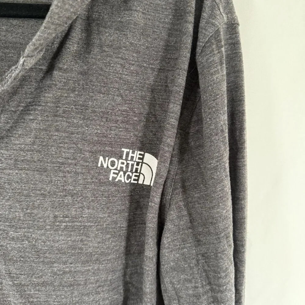The North Face Lightweight Hoodie Men's Medium Dark Grey Long Sleeve 1/4 Button
